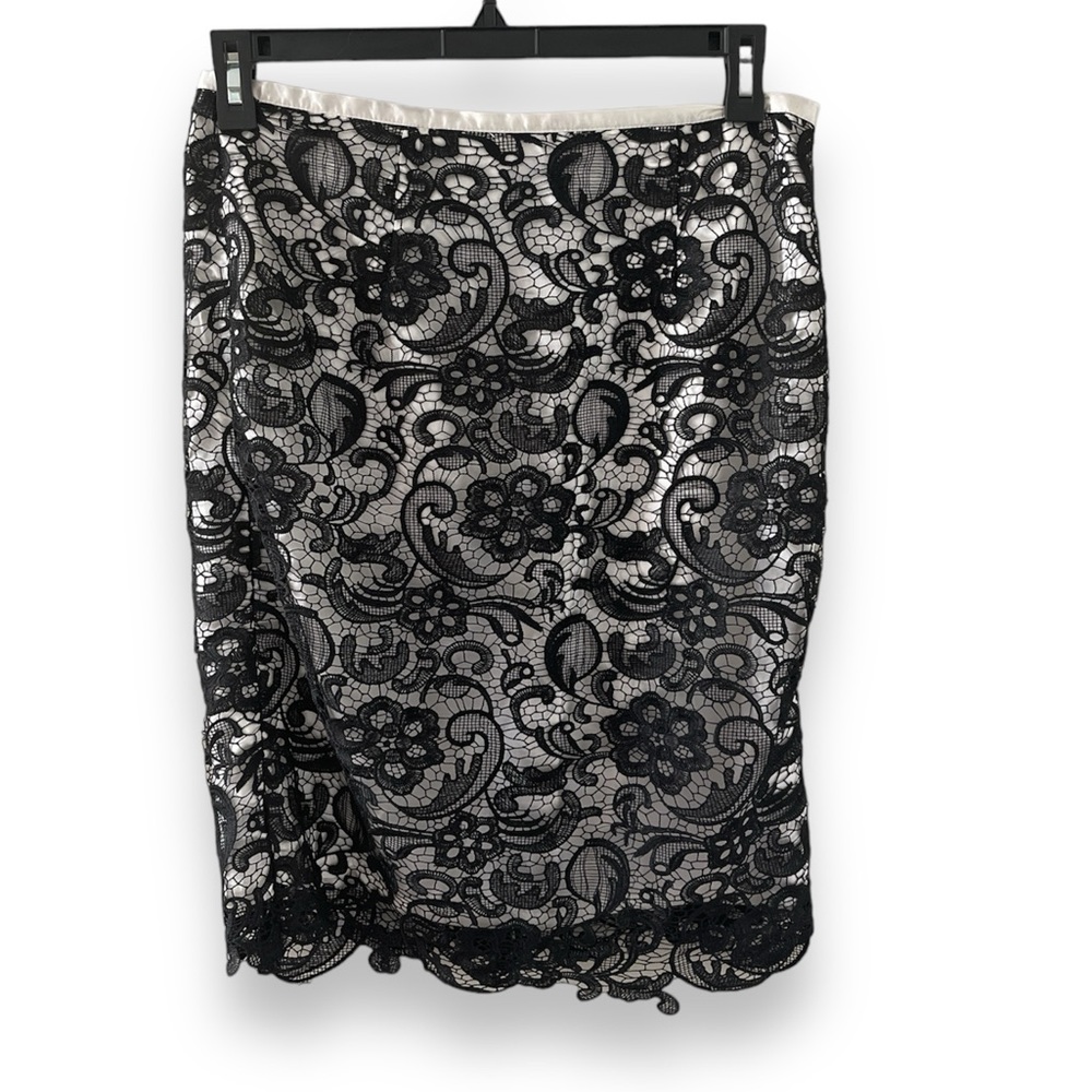 Adrienne Vittadini Black Lace Pencil Skirt